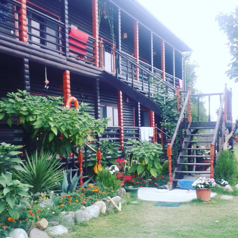 Black-House Pizunda Ngoại thất bức ảnh